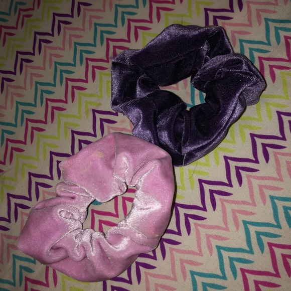 Scrunches - Picture 8 of 8